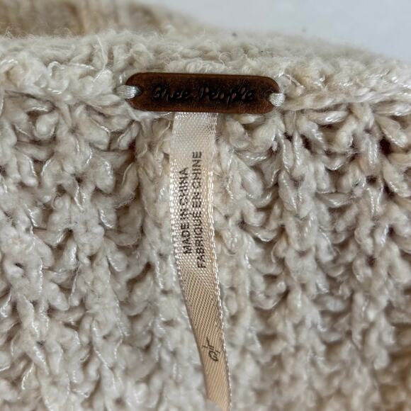 Free People Merry Go Round Sweater in Ivory Size Large - Picture 6 of 7